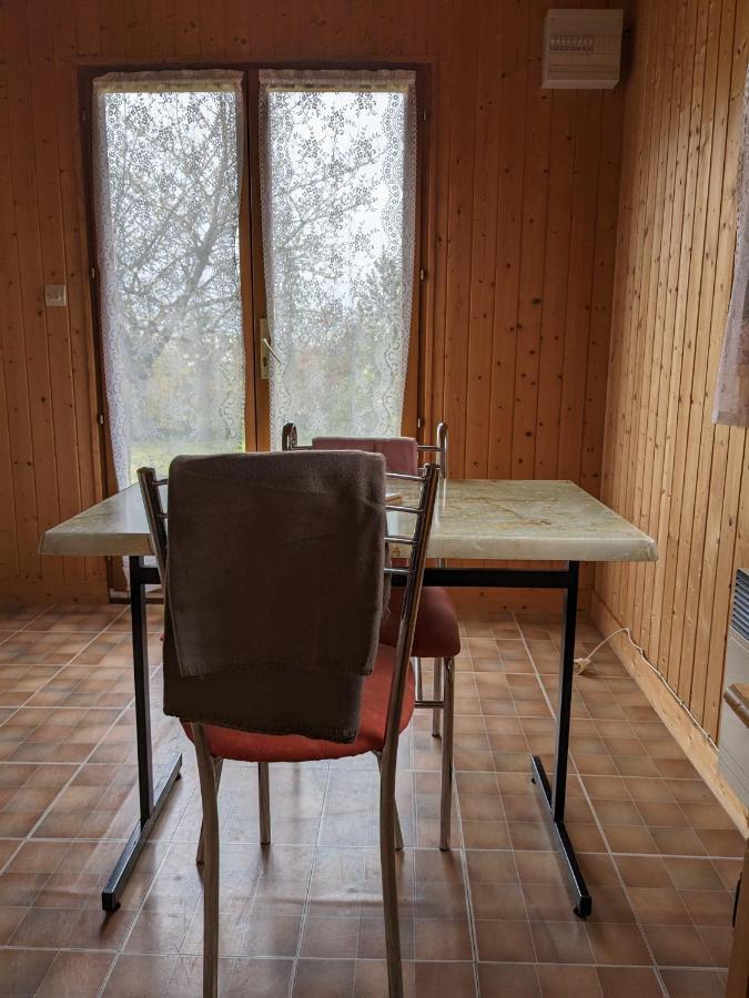 Au Petit Chalet D'Illiers Combray - Salle D'Eau Uniquement Illiers-Combray Exterior foto