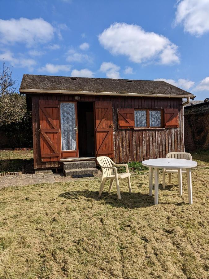 Au Petit Chalet D'Illiers Combray - Salle D'Eau Uniquement Illiers-Combray Exterior foto
